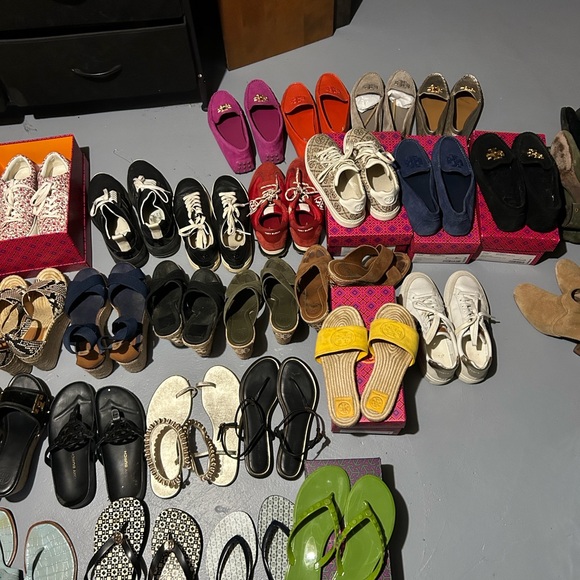 Tory Burch shoes coming soon!! Lots to choose from! - Picture 2 of 6